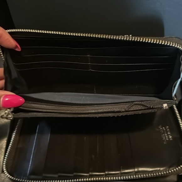 Black Label Chrestbridge wallet - Picture 10 of 14